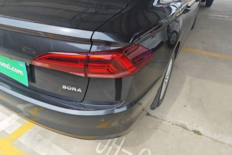 Used Volkswagen Bora 2019 1.5L Automatic Comfort Model Exterior 3
