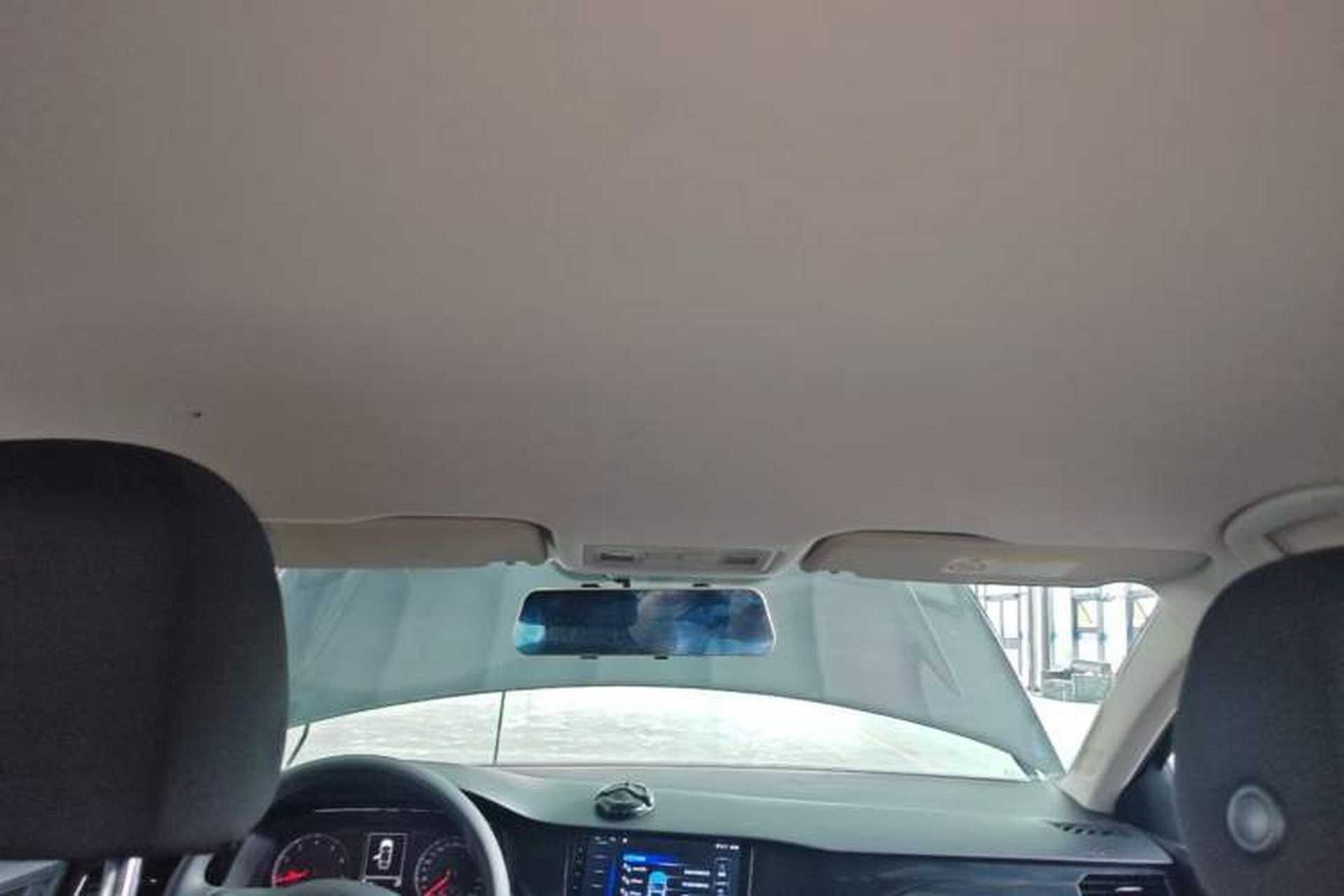 Used Volkswagen Bora 2019 1.5L Manual Fashion Edition Headliner
