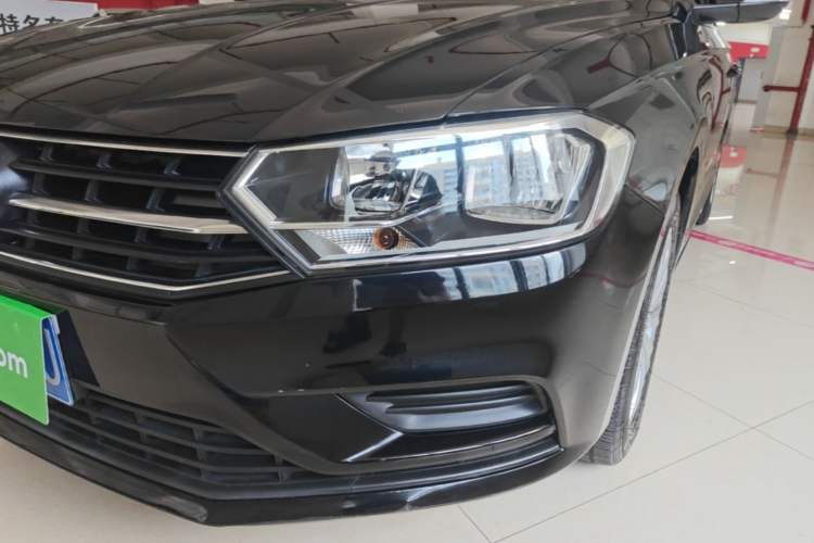 Used Volkswagen Bora 2019 Facelift Bora·Legend 1.5L Automatic Fashion Edition China VI Standard Left Front Headlight