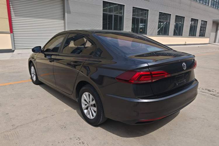 Used Volkswagen Bora 2019 1.5L Manual Fashion Edition Rear Left 45 Deg