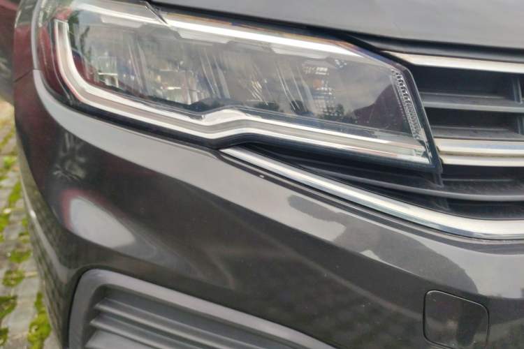 Used Volkswagen Bora 2019 Revised Version 1.5L Automatic Fashionable Style China VI Right Front Headlight