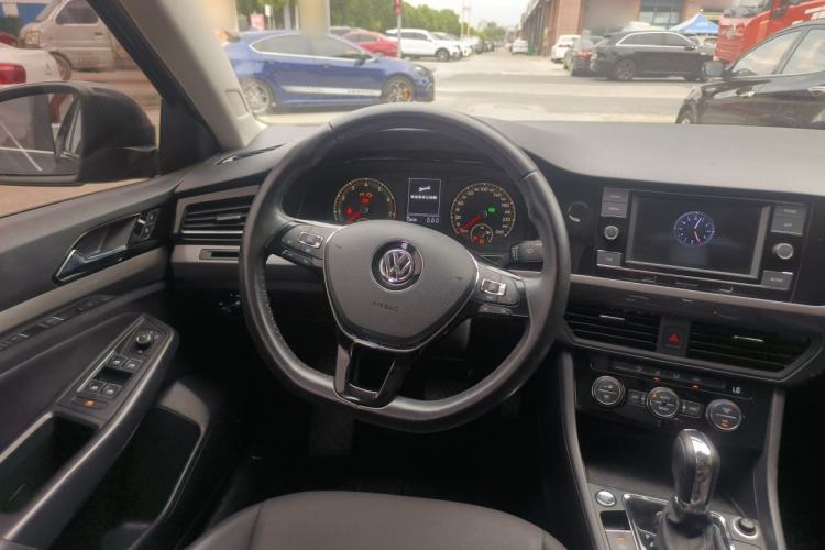 Used Volkswagen Bora 2019 Revised Version 1.5L Automatic Elite Edition China VI Standard Steering Wheel