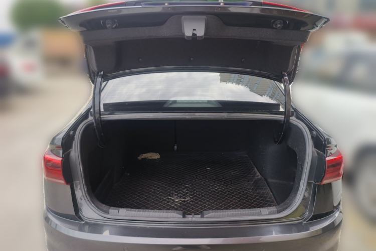 Used Volkswagen Bora 2019 Revised Version 1.5L Automatic Elite Edition China VI Standard Trunk
