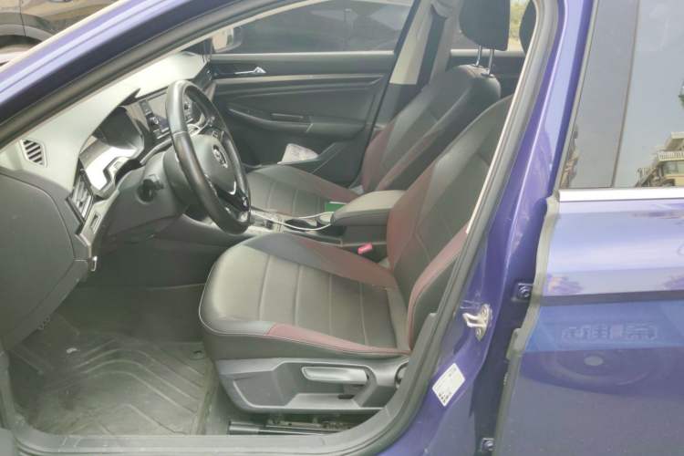 Used Volkswagen Bora 2019 Revised Version 1.5L Automatic Comfort Edition China VI Standard Left Front Seat