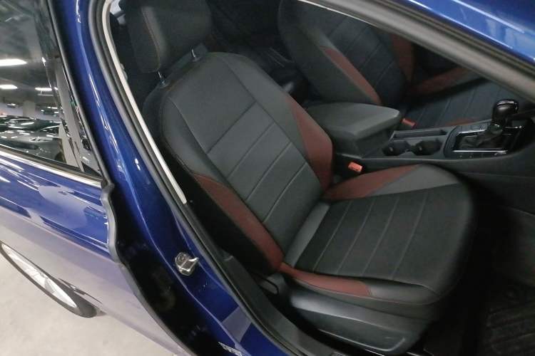 Used Volkswagen Bora 2019 Revised Version 1.5L Automatic Comfort Edition China VI Standard Right Front Seat