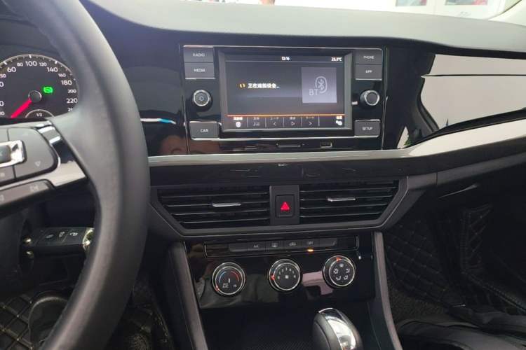 Used Volkswagen Bora 2019 Revised Version 1.5L Automatic Comfort Edition China VI Standard Audio And AC Panel