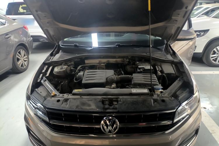 Used Volkswagen Bora 2019 1.5L Manual Comfort Version Engine Bay