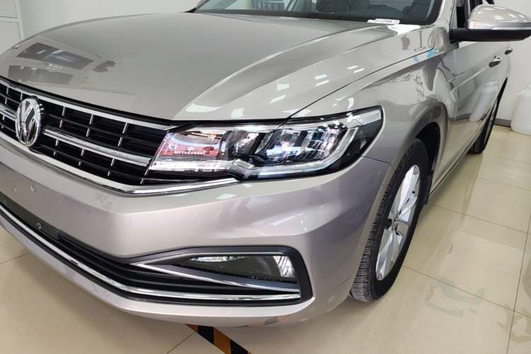 Used Volkswagen Bora 2019 Revised Version 1.5L Automatic Comfort Edition China VI Standard Left Front Headlight