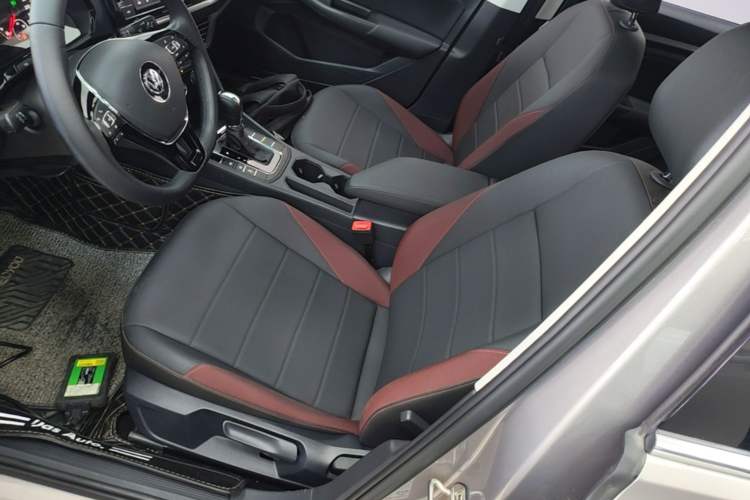 Used Volkswagen Bora 2019 Revised Version 1.5L Automatic Comfort Edition China VI Standard Left Front Seat