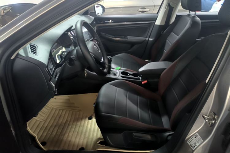 Used Volkswagen Bora 2019 1.5L Manual Comfort Version Left Front Seat