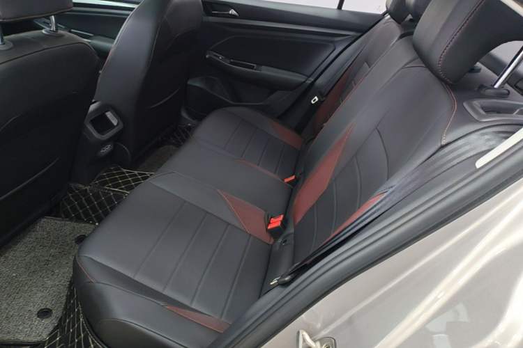 Used Volkswagen Bora 2019 Revised Version 1.5L Automatic Comfort Edition China VI Standard Left Rear Seat