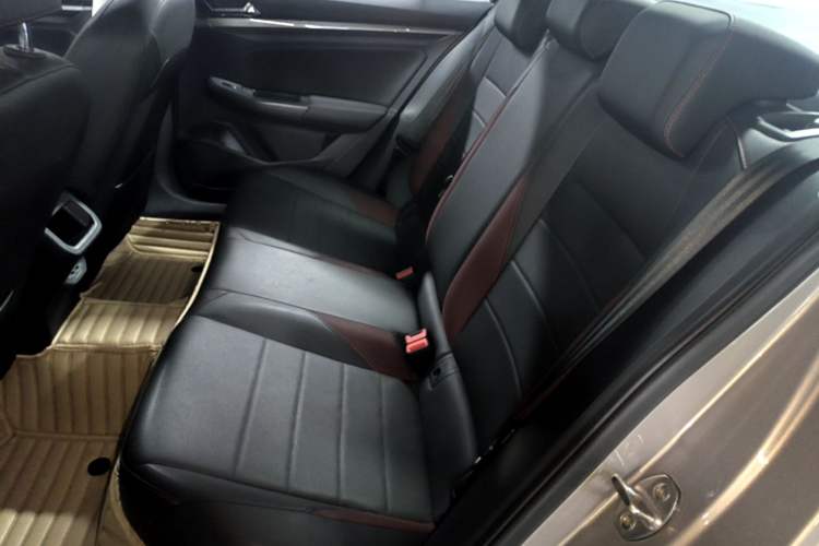 Used Volkswagen Bora 2019 1.5L Manual Comfort Version Left Rear Seat