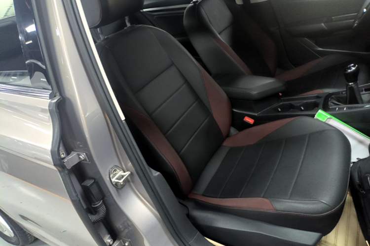 Used Volkswagen Bora 2019 1.5L Manual Comfort Version Right Front Seat