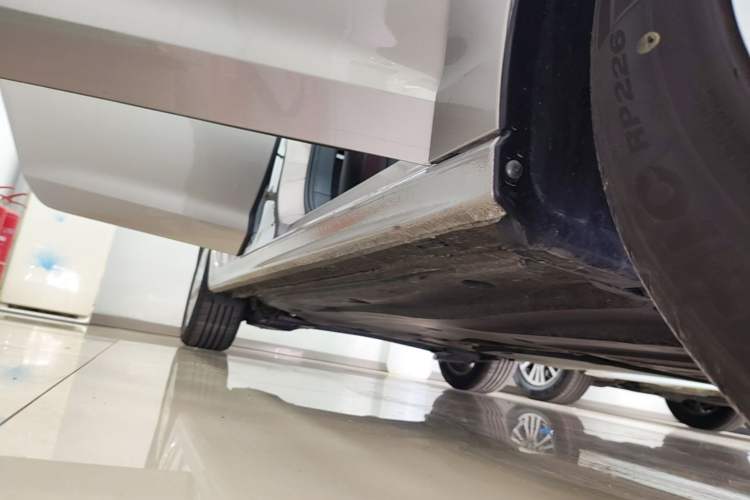 Used Volkswagen Bora 2019 Revised Version 1.5L Automatic Comfort Edition China VI Standard Right Side Sill