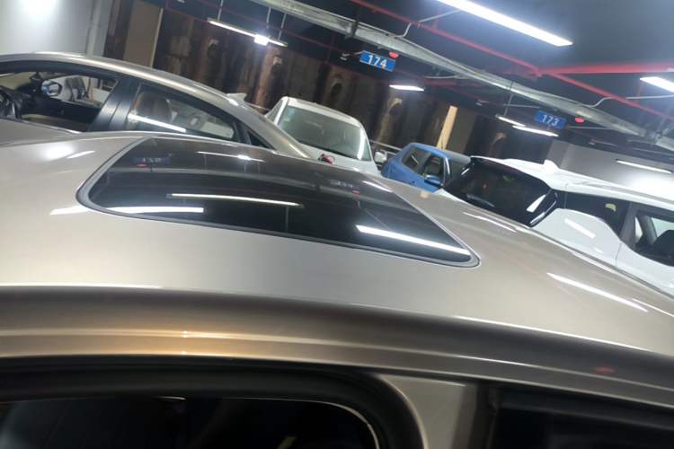 Used Volkswagen Bora 2019 1.5L Manual Comfort Version Roof