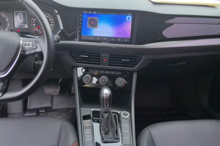 Used Volkswagen Bora 2019 1.5L Automatic Comfort Model Audio And AC Panel