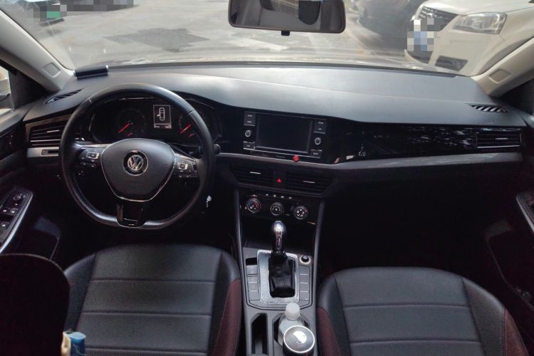 Used Volkswagen Bora 2019 Revised Version 1.5L Automatic Comfort Edition China VI Standard Center Console