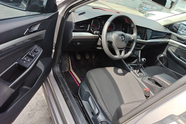 Used Volkswagen Bora 2019 Revised Version 1.5L Manual Fashion Edition China VI Standard Driver Seat