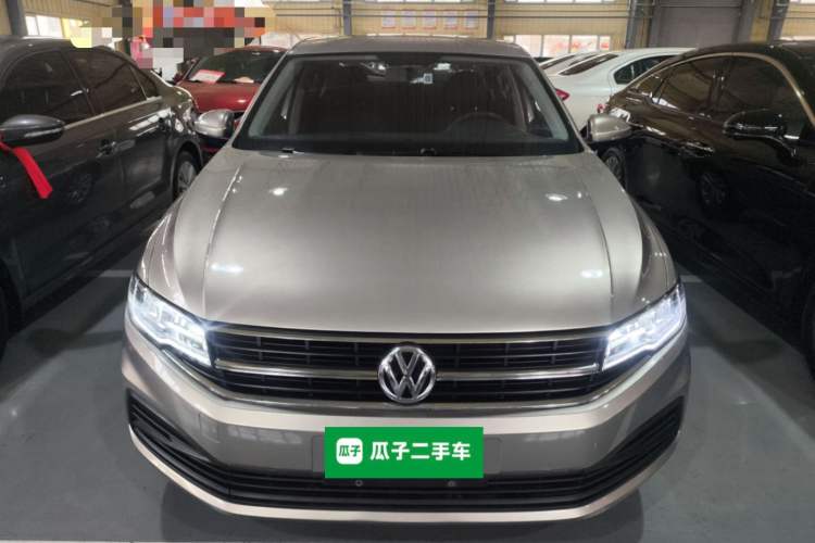 Used Volkswagen Bora 2019 1.5L Automatic Fashion Model Front