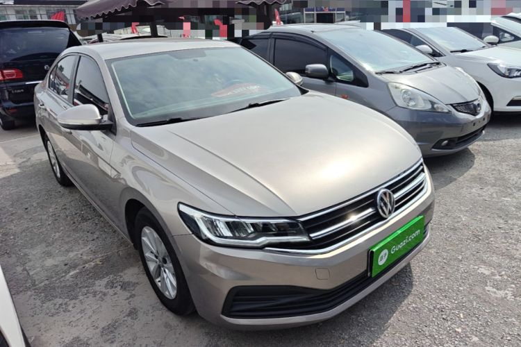 Used Volkswagen Bora 2019 Revised Version 1.5L Manual Fashion Edition China VI Standard Front Right 45 Deg