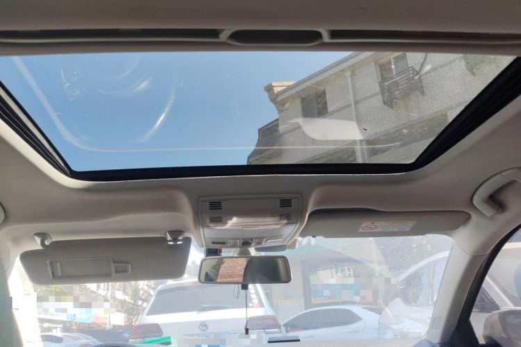 Used Volkswagen Bora 2019 1.5L Automatic Elite Version Headliner