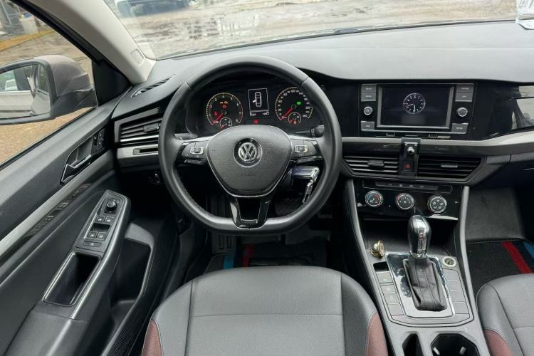 Used Volkswagen Bora 2019 Revised Version 1.5L Automatic Comfort Edition China VI Standard Interior 2