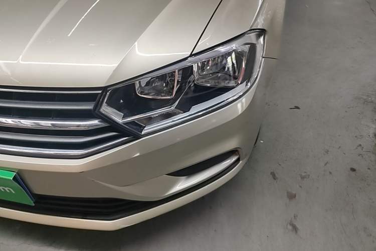 Used Volkswagen Bora 2019 Bora Legend 1.5L Manual Fashion Edition China VI Standard Left Front Headlight