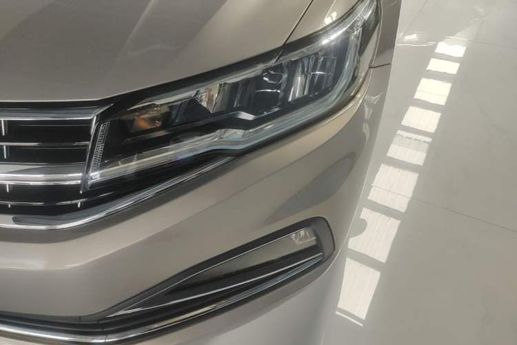 Used Volkswagen Bora 2019 1.5L Automatic Comfort Model Left Front Headlight