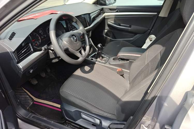 Used Volkswagen Bora 2019 Revised Version 1.5L Manual Fashion Edition China VI Standard Left Front Seat