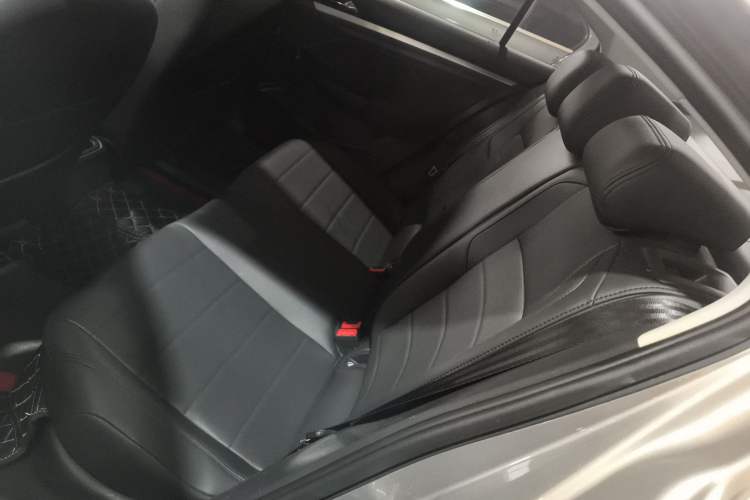 Used Volkswagen Bora 2019 1.5L Automatic Fashion Model Left Rear Seat