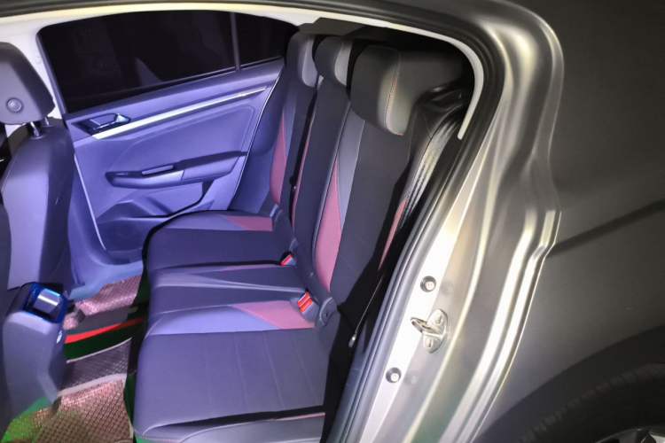 Used Volkswagen Bora 2019 1.5L Manual Comfort Version Left Rear Seat