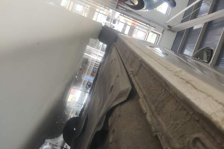Used Volkswagen Bora 2019 1.5L Automatic Comfort Model Left Side Sill