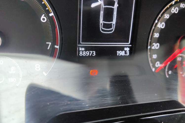 Used Volkswagen Bora 2019 1.5L Automatic Fashion Model Odometer Close Up