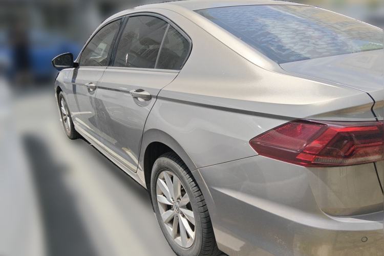 Used Volkswagen Bora 2019 1.5L Automatic Elite Version Rear Left 45 Deg