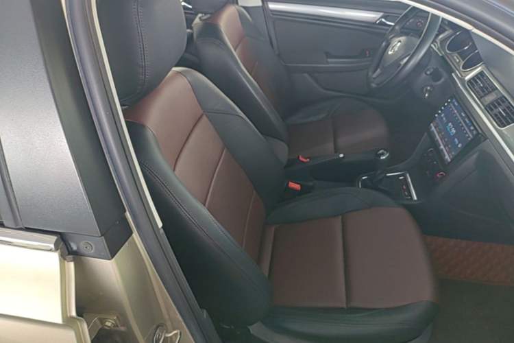 Used Volkswagen Bora 2019 Facelift Bora·Legend 1.5L Manual Fashion Edition China VI Standard Right Front Seat