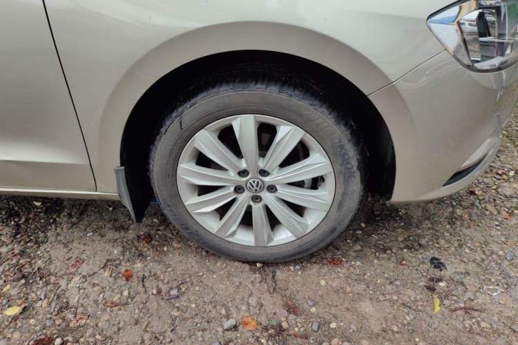 Used Volkswagen Bora 2019 Facelift Bora·Legend 1.5L Automatic Fashion Edition China VI Standard Right Front Wheel Hub