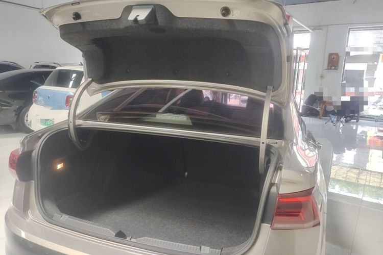 Used Volkswagen Bora 2019 1.5L Automatic Comfort Model Trunk