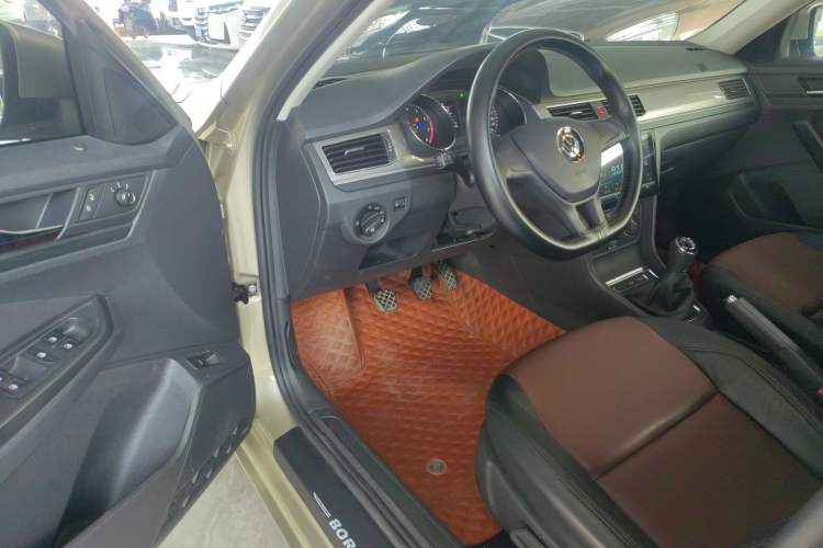Used Volkswagen Bora 2019 Facelift Bora·Legend 1.5L Manual Fashion Edition China VI Standard Driver Seat