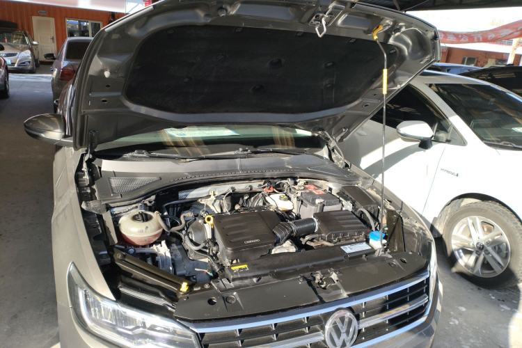 Used Volkswagen Bora 2019 Revised Version 1.5L Automatic Elite Edition China V Standard Engine Bay