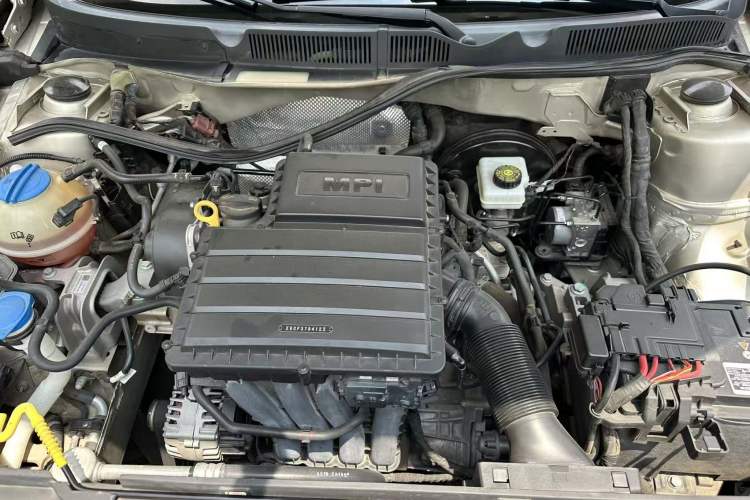 Used Volkswagen Bora 2019 Bora·Legend 1.5L Automatic Leading Model China V Emission Standard Engine Bay