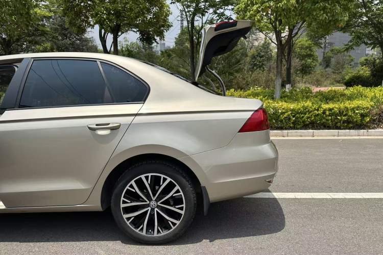 Used Volkswagen Bora 2019 Bora·Legend 1.5L Automatic Leading Model China V Emission Standard Exterior 10