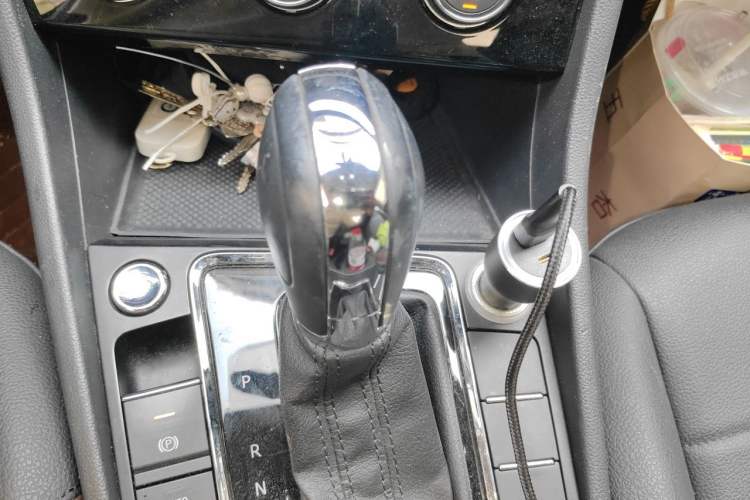 Used Volkswagen Bora 2019 Revised Version 1.5L Automatic Elite Edition China VI Standard Gear Lever