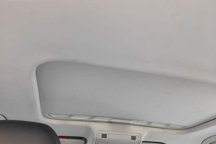 Used Volkswagen Bora 2019 Revised Version 1.5L Automatic Elite Edition China VI Standard Headliner