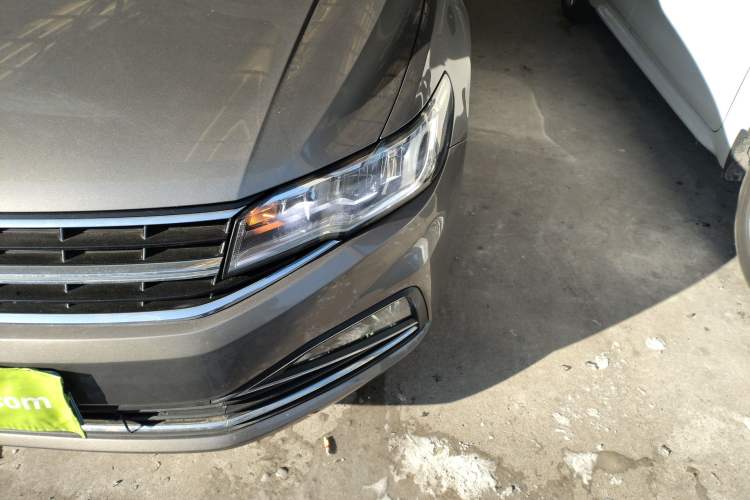 Used Volkswagen Bora 2019 Revised Version 1.5L Automatic Elite Edition China V Standard Left Front Headlight