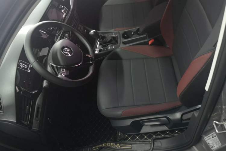 Used Volkswagen Bora 2019 1.5L Automatic Elite Version Left Front Seat