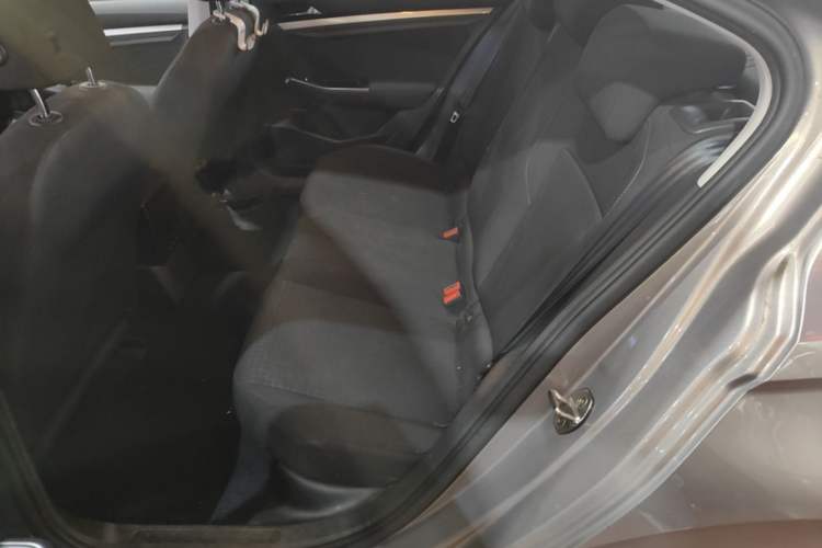 Used Volkswagen Bora 2019 1.5L Automatic Fashion Model Left Rear Seat