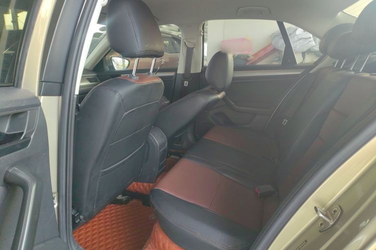 Used Volkswagen Bora 2019 Facelift Bora·Legend 1.5L Manual Fashion Edition China VI Standard Left Rear Seat