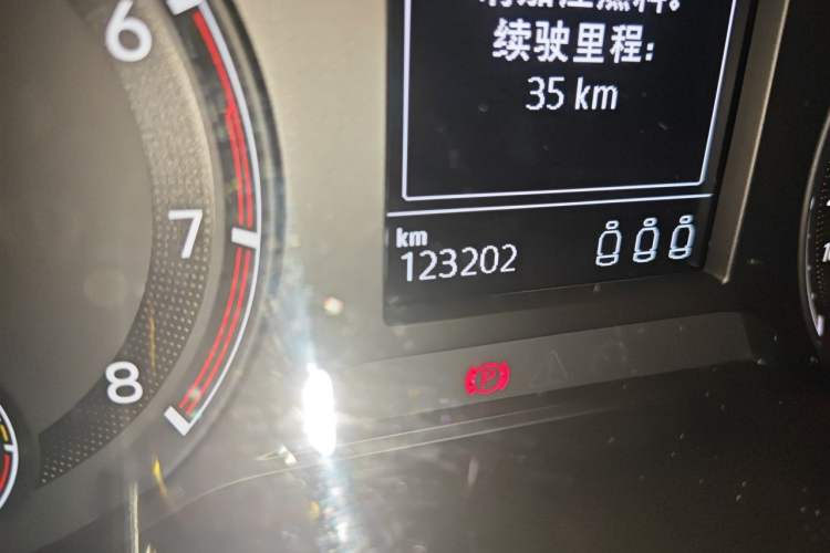 Used Volkswagen Bora 2019 Revised Version 1.5L Automatic Comfort Edition China V Standard Odometer Close Up