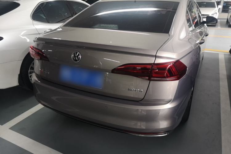 Used Volkswagen Bora 2019 1.5L Automatic Elite Version Rear Right 45 Deg