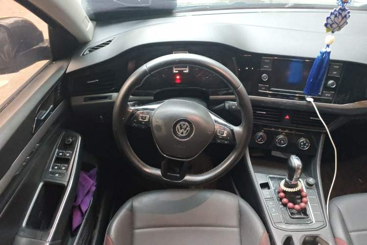 Used Volkswagen Bora 2019 Revised Version 1.5L Automatic Comfort Edition China VI Standard Steering Wheel